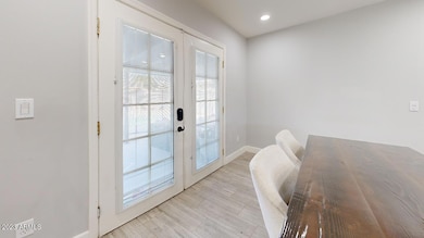 5426 S College Ave, Tempe, AZ 85283 - photo 7