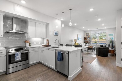 Seascape at Weymouth unit 202, Weymouth, MA 02191 - photo 2