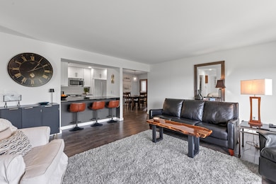 933 Spring Ct, West Bend, WI 53095 - photo 2