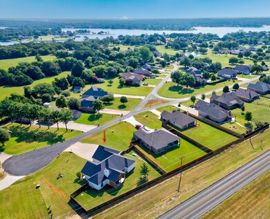 103 Cocopa Cove, Lake Kiowa, TX 76240 - photo 2