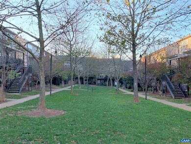 1915 Beechcrest Ct unit 202, Charlottesville, VA 22903 - photo 3