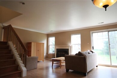 3403 Carriage Ct, North Wales, PA 19454 - photo 5