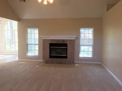 1112 Panola Cir, Warner Robins, GA 31088 - photo 2