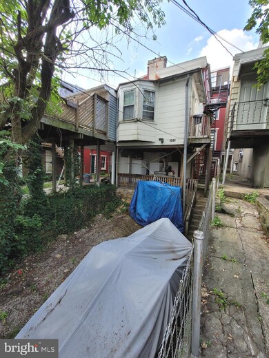 1544 Mineral Spring Rd, Reading, PA 19602 - photo 7