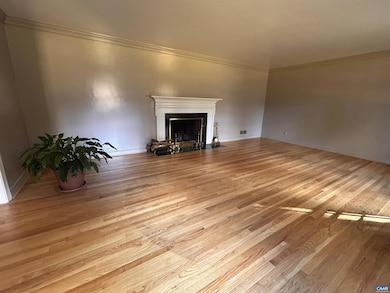 214 Montvue Dr, Charlottesville, VA 22901 - photo 5