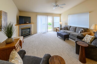 3706 SW Sam Snead Ct, Redmond, OR 97756 - photo 3