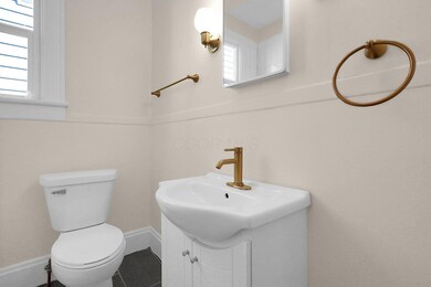 389 E Mithoff St, Columbus, OH 43206 - photo 7