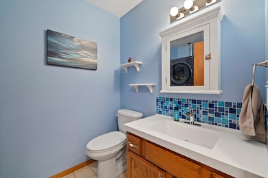1507 Clarence