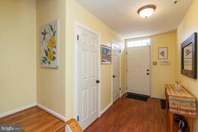 12206 Blue Moon Ct, Laurel, MD 20708 - photo 6