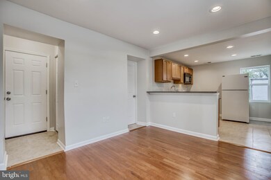 3998 Roland Ave, Baltimore, MD 21211 - photo 5