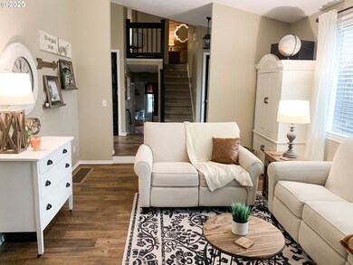 1413 SW 25th St, Troutdale, OR 97060 - photo 3