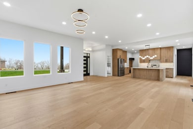 318 Sunset Dr, Saddlebrooke, MO 65630 - photo 5