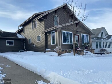 Front - House