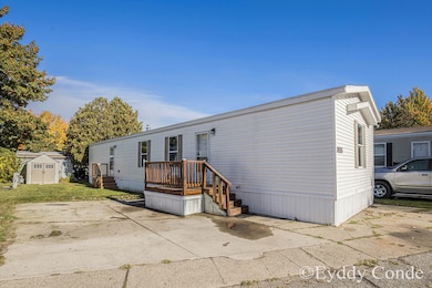 565 Sluyter St SE, Grand Rapids, MI 49548 - photo 3