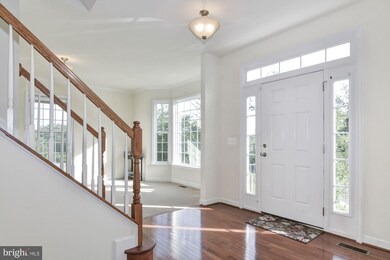 17751 Tweezer Ct, Dumfries, VA 22026 - photo 3