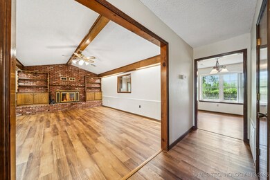 100 S 5th St, Morris, OK 74445 - photo 5