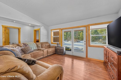 18213 N Cedar Grove Ln-7