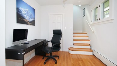 1142 S Elmwood Ave, Oak Park, IL 60304 - photo 3