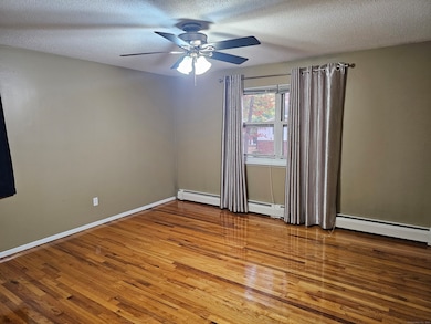 474 Oak Ave unit 74, Cheshire, CT 06410 - photo 4