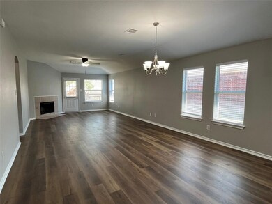 806 Riverhead Dr, Wylie, TX 75098 - photo 4