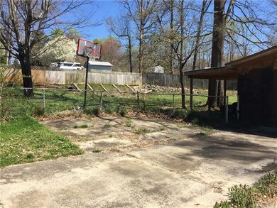 6644 Denver Heights Cir unit 14 and 15, Denver, NC 28037 - photo 6