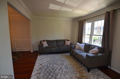 2039 Gallows Tree Ct, Vienna, VA 22182 - photo 4