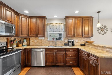 1926 Meriwether Dr, Washington, MO 63090 - photo 7