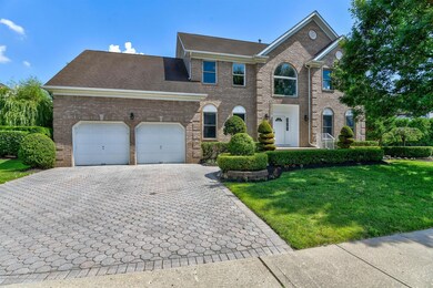 6 Bloomfield Rd, Manalapan, NJ 07726 - photo 2