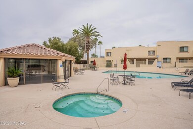 Community Pool & Spa