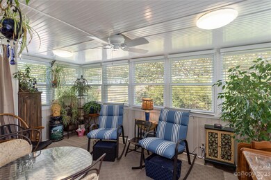 203 Cranbrook Cir, Hendersonville, NC 28792 - photo 4