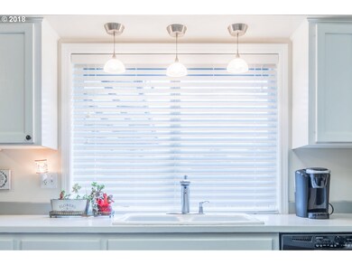 2437 Bowtie Ave, Eugene, OR 97404 - photo 6