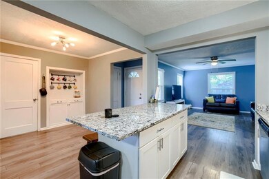 1308 W 27th St S, Independence, MO 64052 - photo 6