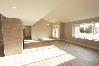 FRNT. RM. & FIREPLACE
