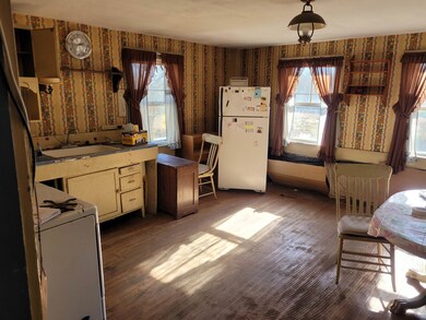 69 Sandy Hollow Rd, Fitzwilliam, NH 03447 - photo 4