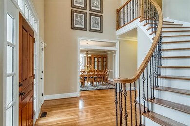 2 Story Foyer