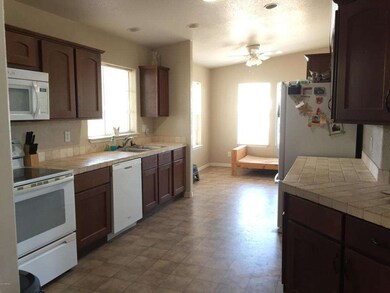 Kitchen2