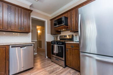 10945 Oakland Dr, Portage, MI 49024 - photo 6