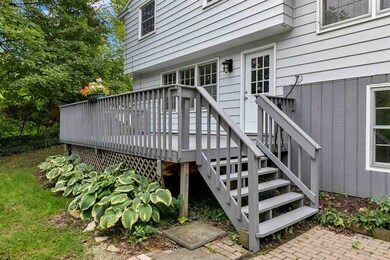 1738 Briarwood Dr, Lansing, MI 48917 - photo 5