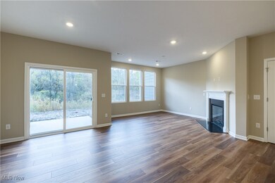 950 Memory Ln, Aurora, OH 44202 - photo 7