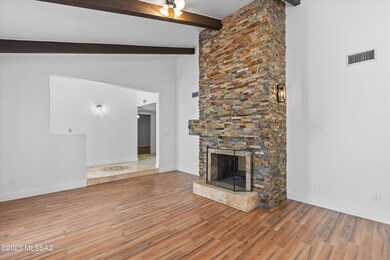 05-Living Area
