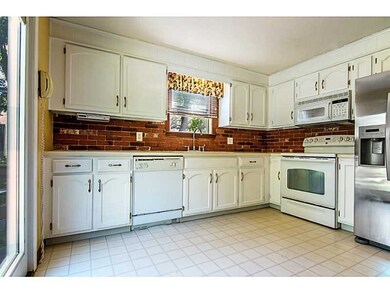 99 Old Pine Rd, Narragansett, RI 02882 - photo 5