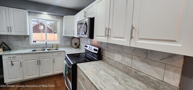 1112 Gordon Ave, Lansing, MI 48910 - photo 7