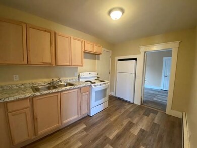 27 School St unit B, Claremont, NH 03743 - photo 5