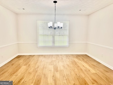 6531 Edenfield Dr, Lithonia, GA 30058 - photo 5