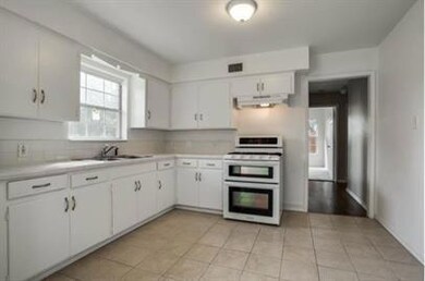 6416 Lontos Dr unit 6416, Dallas, TX 75214 - photo 4