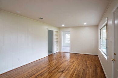 215 Raymac St, Houston, TX 77037 - photo 6