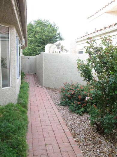 Front walk way