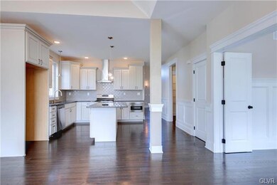 5301 Braddock Ct, Bethlehem, PA 18017 - photo 3