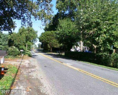 6022 Deer Park Rd, Reisterstown, MD 21136 - photo 3