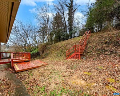 1211 Holmes Ave, Charlottesville, VA 22901 - photo 5